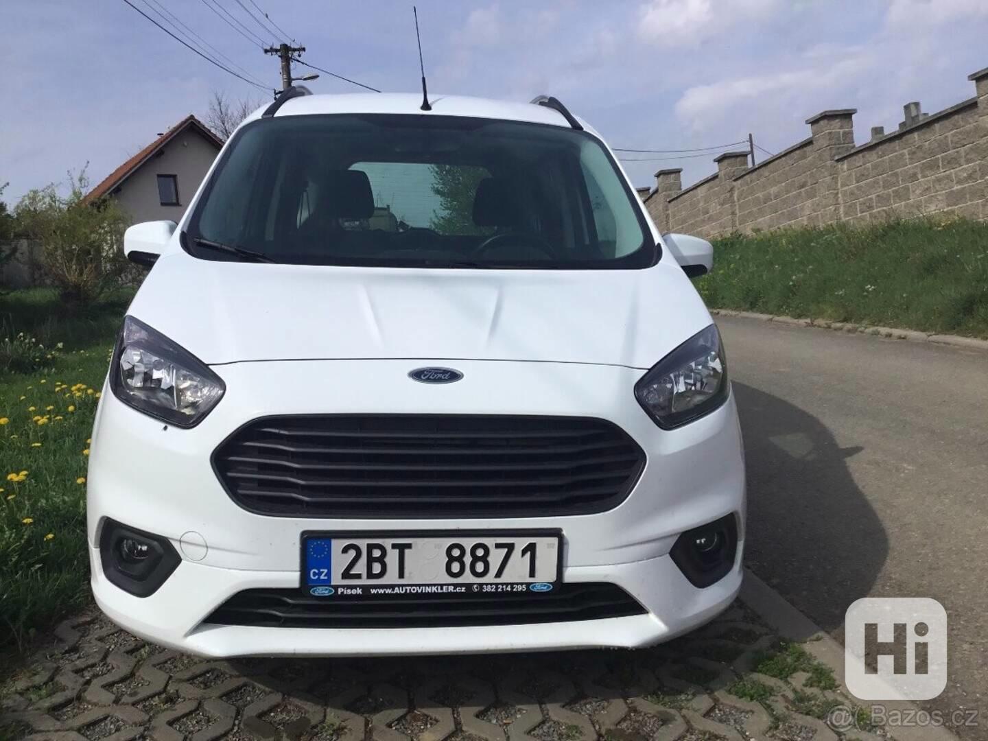 Ford Tourneo Courier 1,5 - foto 1