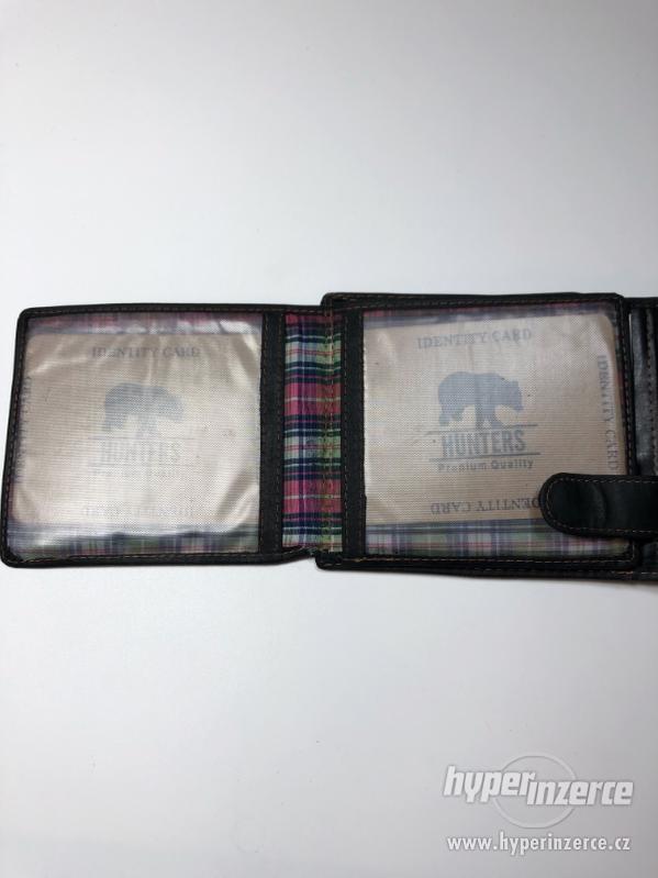Luxusní černá kožená peněženka Hunters s knoflikem - foto 3
