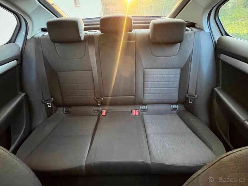 Škoda Octavia 1,6   3 TDI - foto 11