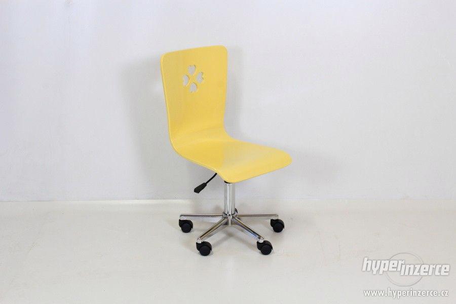 Židlička na kolečkách, žlutá - foto 1