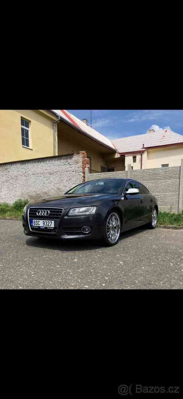 Audi A5 2,0 - foto 10