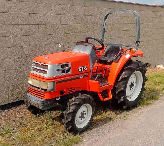  malotraktor Kubota GT3  - foto 6