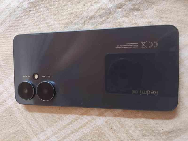 Mobilní dotykový telefon Xiaomi Redmi 13C 128/4GB - foto 4