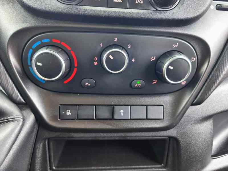 IVECO Daily 3.0 100kW 35S14V D30V H2 7pal KAMERA 2022 DPH - foto 15
