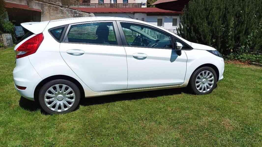 Ford Fiesta MK6 1.25i 44kW - foto 3