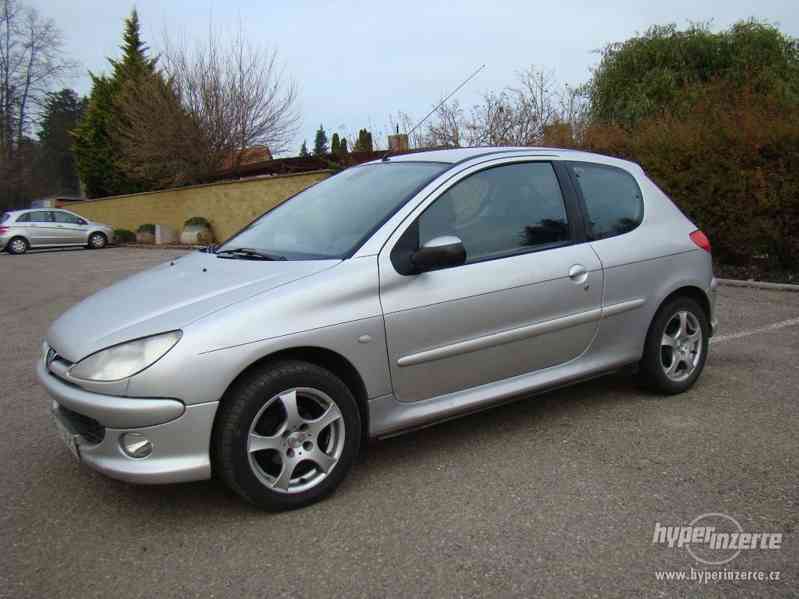Peugeot 206 1.4i r.v.2001 (STK:11/2022) - foto 3