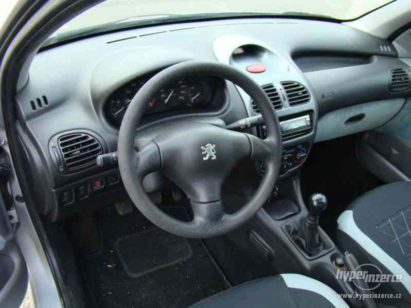 Peugeot 206 1.4i r.v.2001 (STK:11/2022) - foto 5