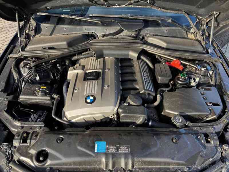 BMW Řada 5 3,0 530i E60 190 kW - foto 12