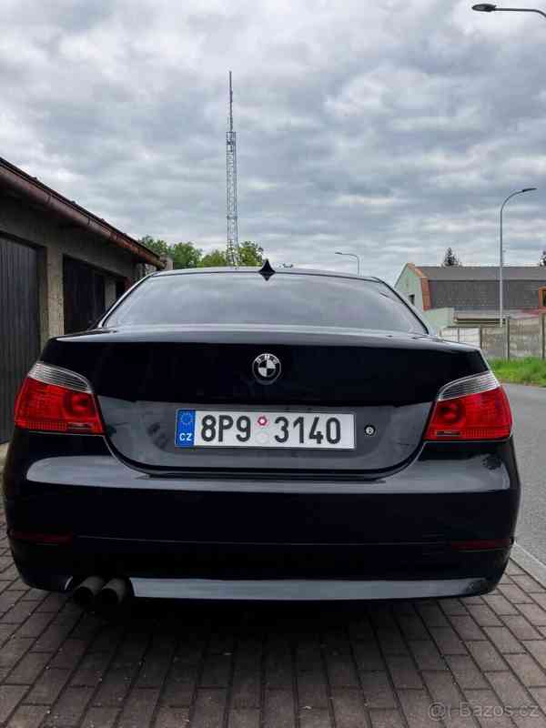BMW Řada 5 3,0 530i E60 190 kW - foto 13