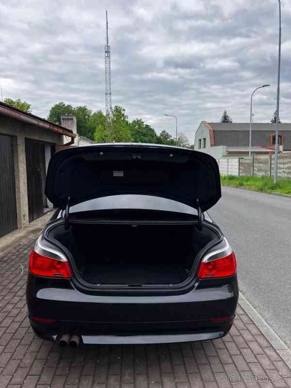 BMW Řada 5 3,0 530i E60 190 kW - foto 15