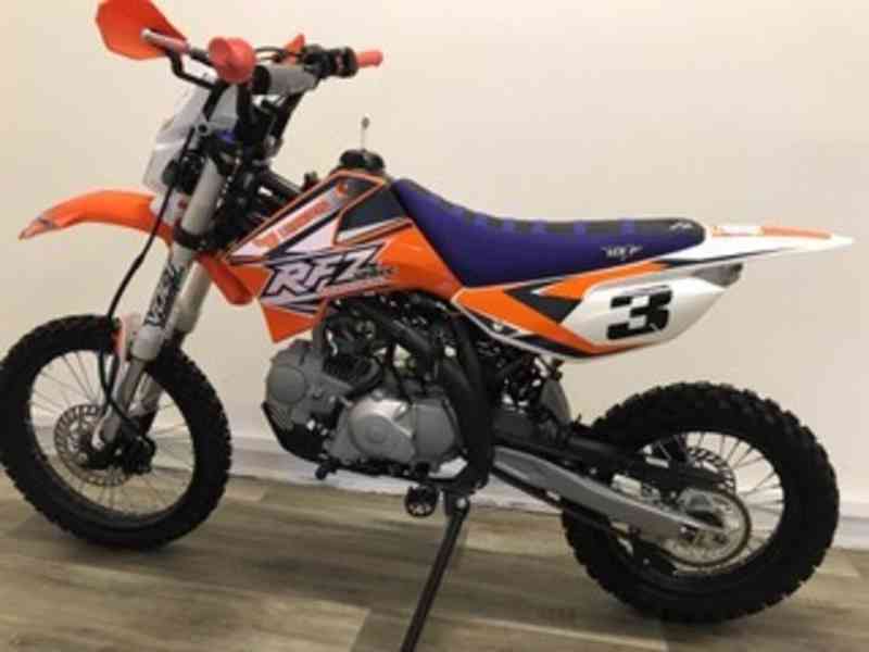 Pitbike Leramotors By Apollo Jaguar 125cc 17“/14“ - foto 2