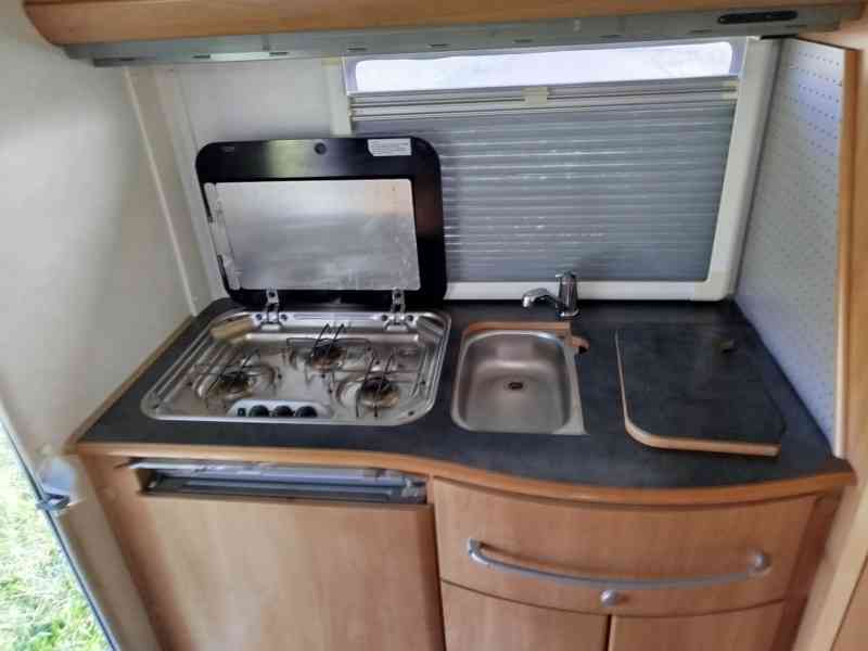 Obytný automobil Hymer B544,2xklima,6mist - foto 9