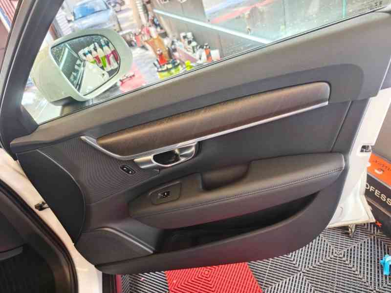 Volvo V90 CC D4 AWD + original el. tažné - foto 14