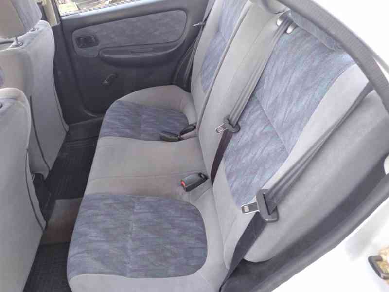 NISSAN ALMERA 1.4 16V GX 47000 KM - foto 23