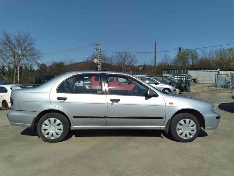 NISSAN ALMERA 1.4 16V GX 47000 KM - foto 5