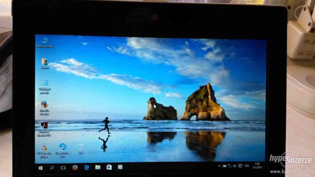 Mini Notebook Fujitsu Siemens s legálním Windows 10 - foto 5