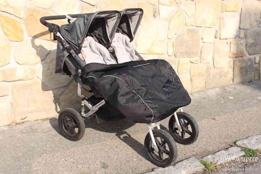 EasyWalker Duo + korbičky + fusaky + přísl., 1.majitel Praha - foto 4