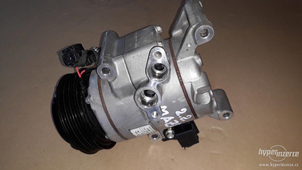 ISAKEN Pompe à Vide Freinage Mazda 3 6 CX-5 2.2 Skyactiv-D 2013-2022 – SH1518G00 / SHY218G00A Compatible OEM