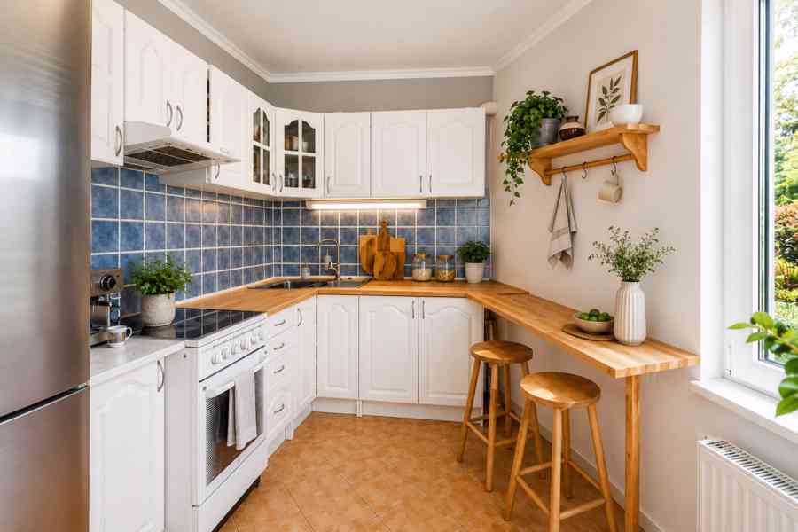 Prodej řadového rodinného domu 3+1s mimořádně velkou garáží, - foto 10