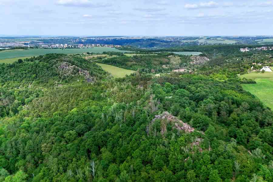 Prodej řadového rodinného domu 3+1s mimořádně velkou garáží, - foto 25
