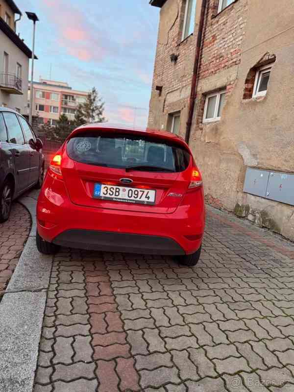 Ford Fiesta 1,2 - foto 8
