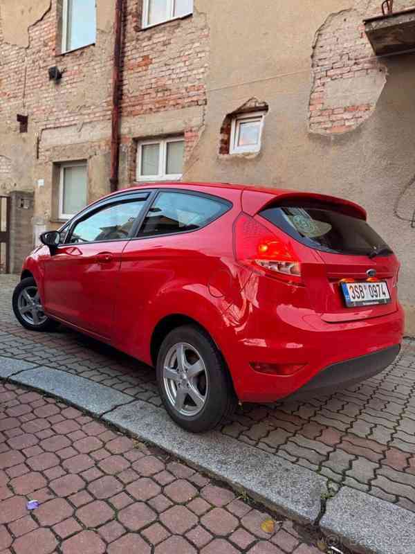 Ford Fiesta 1,2 - foto 9