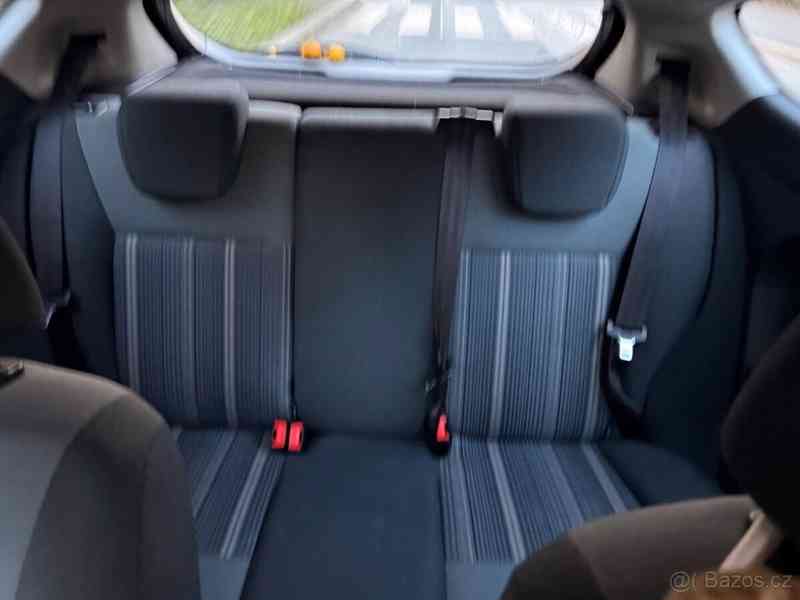 Ford Fiesta 1,2 - foto 12