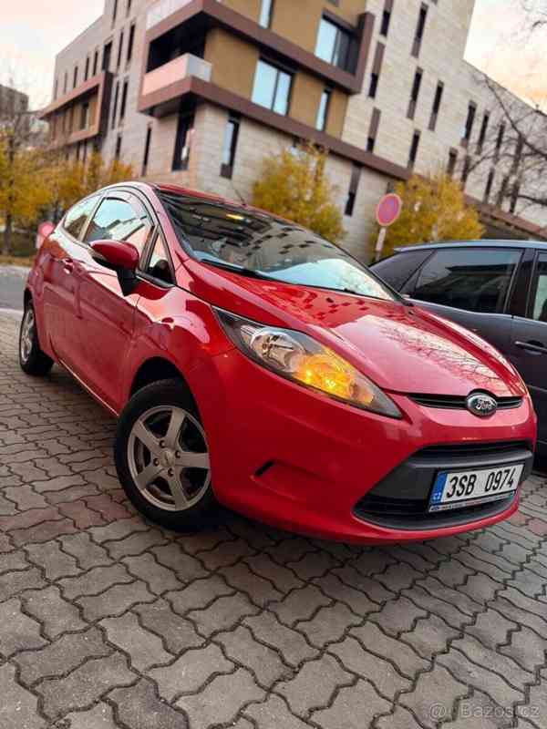 Ford Fiesta 1,2 - foto 1