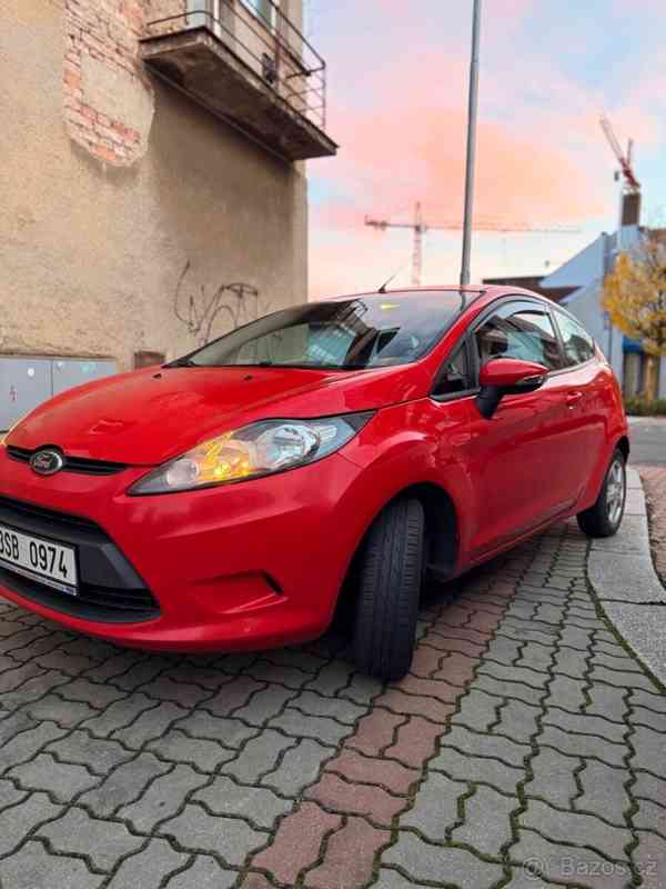 Ford Fiesta 1,2 - foto 2