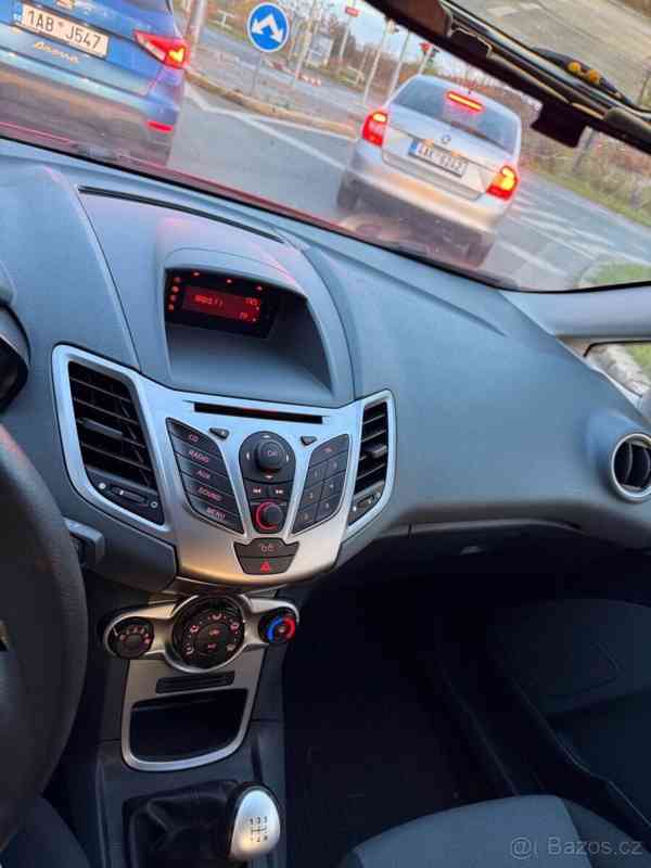 Ford Fiesta 1,2 - foto 13