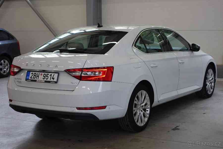 Škoda Superb 2,0 TDI 140kw 4x4 Automat 2019 - foto 4