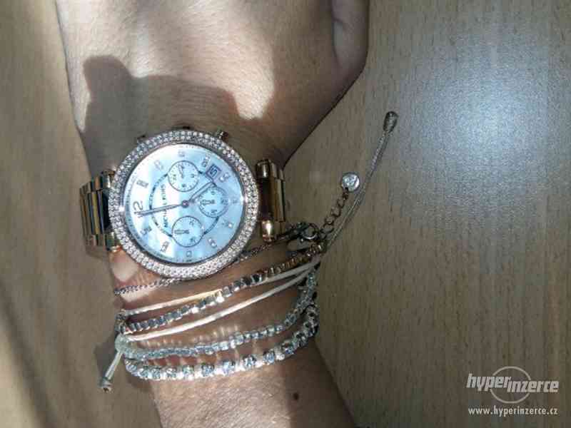 Prodám hodinky Michael Kors - foto 2