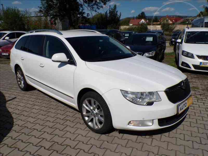 Škoda Superb 2,0 TDI AUTOMAT,XENON,KŮŽE - foto 1