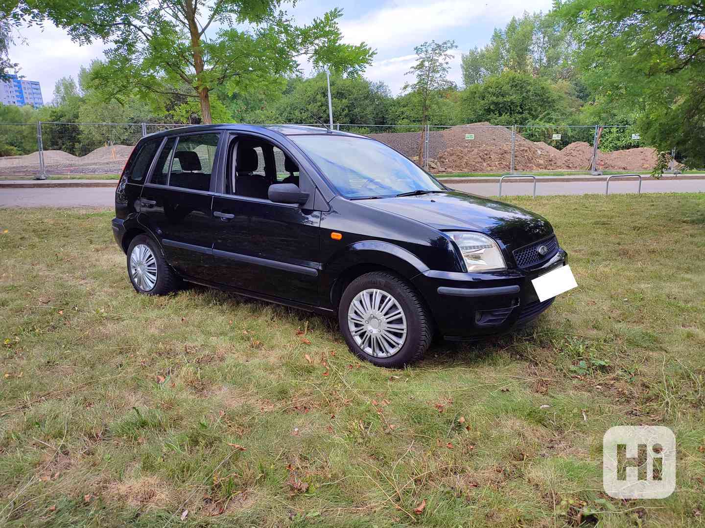 Ford Fusion 1.6 74 kW benzín, STK 5/2028 - foto 1