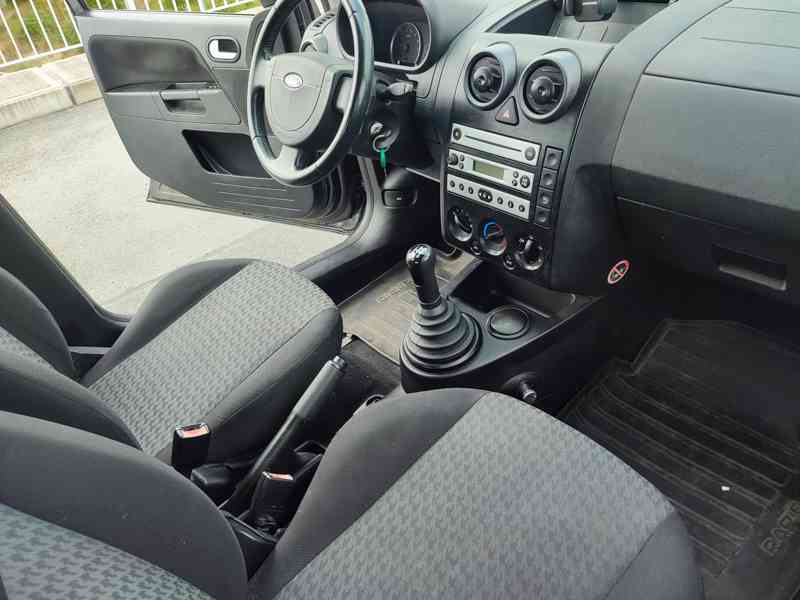 Ford Fusion 1.6 74 kW benzín, STK 5/2028 - foto 3