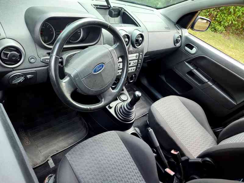 Ford Fusion 1.6 74 kW benzín, STK 5/2028 - foto 4