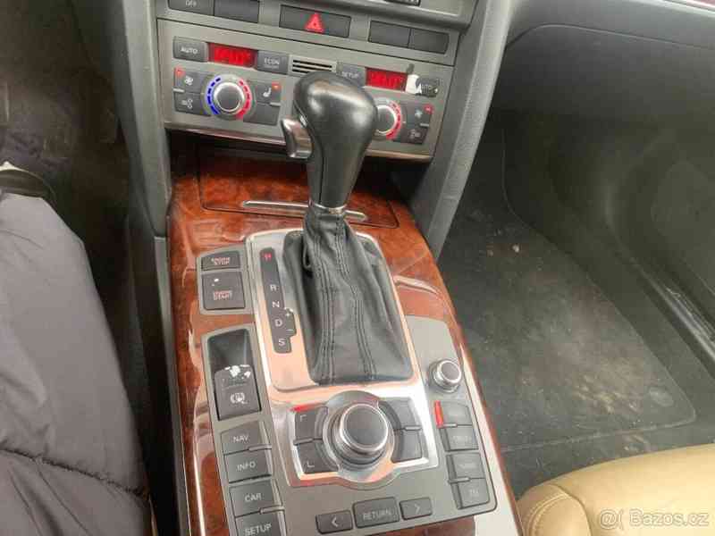 Audi A6 3,2   r.v. 2004 - foto 5