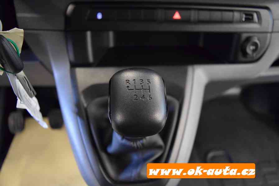 Peugeot Expert 2.0 BHDI LONG 6 MÍST 2xBOČNÍ DVEŘE 2021-DPH  - foto 17