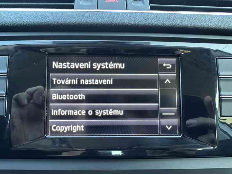 Škoda Octavia 1.6 TDI 81kW/1Maj/CZ/Výhřev/DPH - foto 34