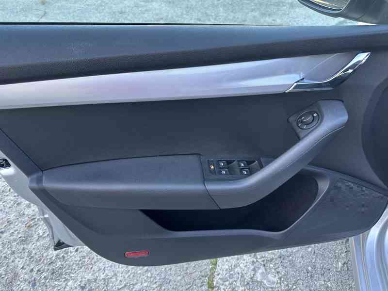 Škoda Octavia 1.6 TDI 81kW/1Maj/CZ/Výhřev/DPH - foto 10