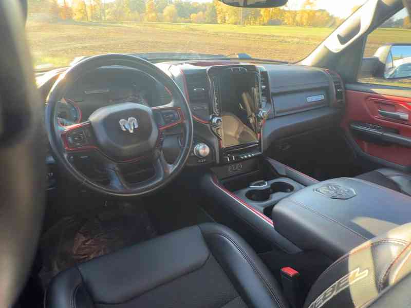 Dodge RAM 1500 Rebel Sport 3,0L EcoDiesel 4x4 2022 - foto 13