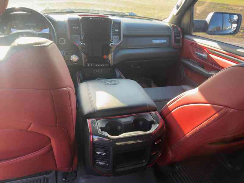 Dodge RAM 1500 Rebel Sport 3,0L EcoDiesel 4x4 2022 - foto 12