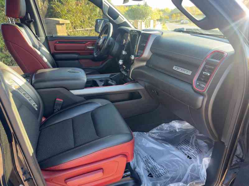 Dodge RAM 1500 Rebel Sport 3,0L EcoDiesel 4x4 2022 - foto 11