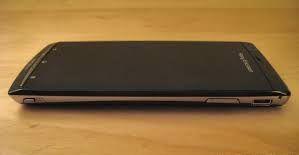 Sony Ericsson Xperia Arc S LT18i nepoškozen + bohatá výbava - foto 1