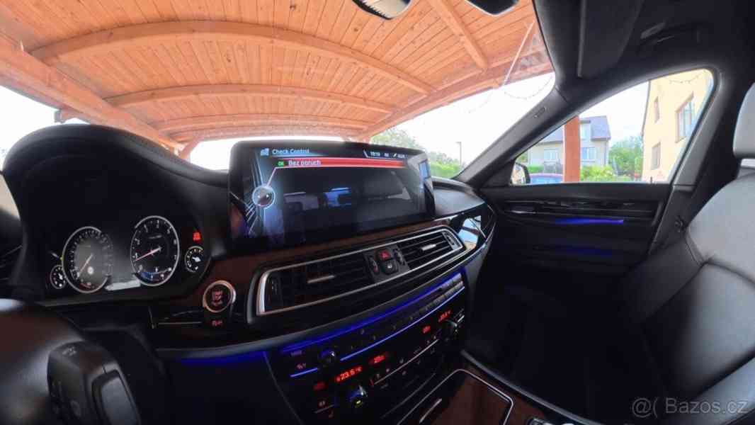 BMW Řada 7 4,4   V8 TwinPower Turbo – 450 koní - foto 11