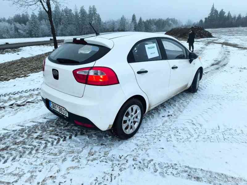 Kia Rio 1,2 - foto 3