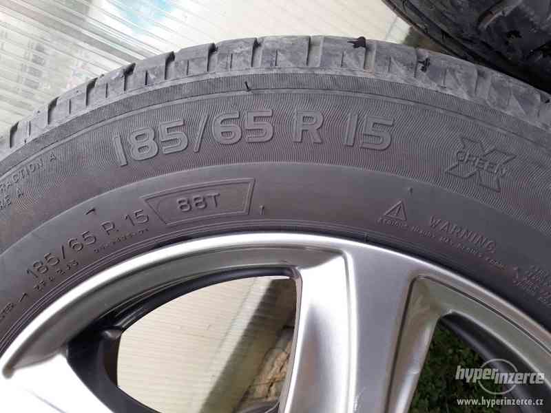 Prodám německá Alu kola Brock R15 s pneu Michelin - foto 4