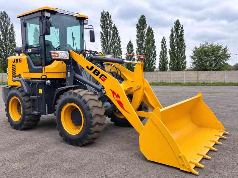 Kolový nakladač JBG WL30 85 kW / 116 HP - foto 2