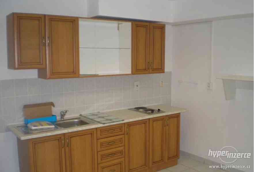 Nabízím do pronájmu skladový nebo výrobní objekt - foto 6
