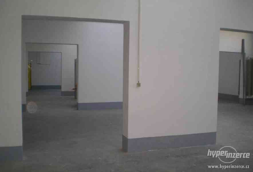 Nabízím do pronájmu skladový nebo výrobní objekt - foto 9